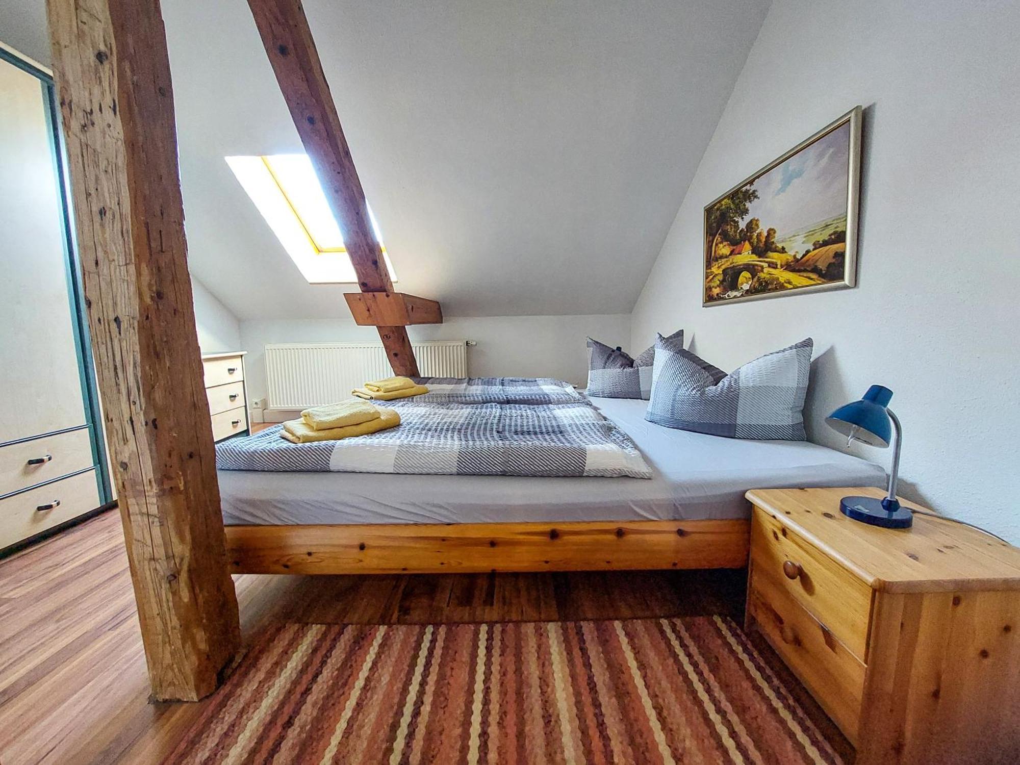 Zur Deutschen Eiche - Fruehstueckspension Und Ferienwohnungen Großschönau Habitación foto