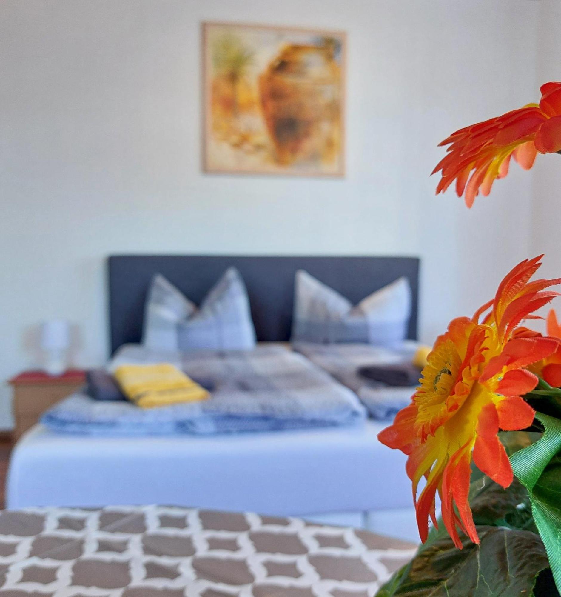 Zur Deutschen Eiche - Fruehstueckspension Und Ferienwohnungen Großschönau Habitación foto